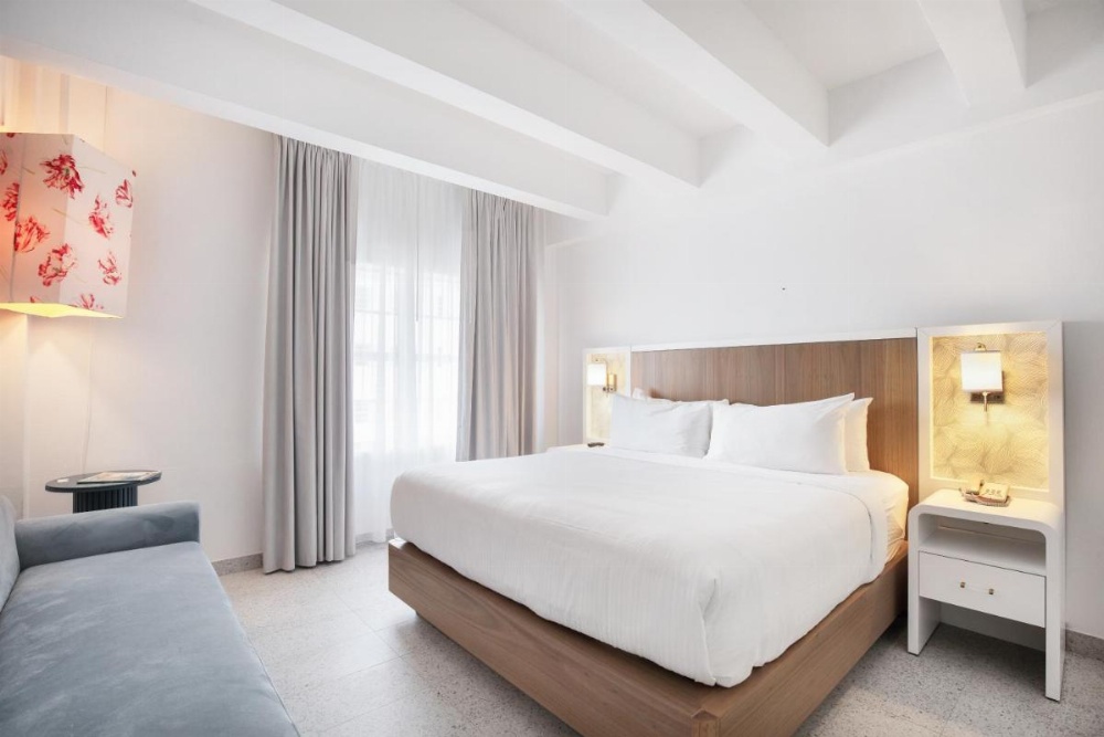 Townhouse Hotel by LuxUrban, Trademark Collection by Wyndham