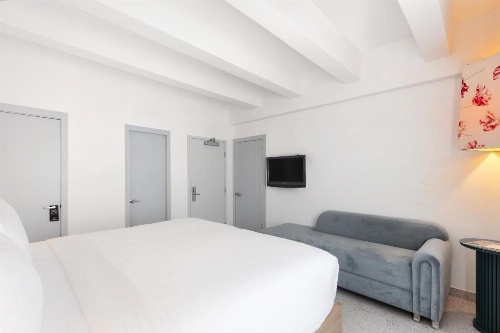 Townhouse Hotel by LuxUrban, Trademark Collection by Wyndham image 19