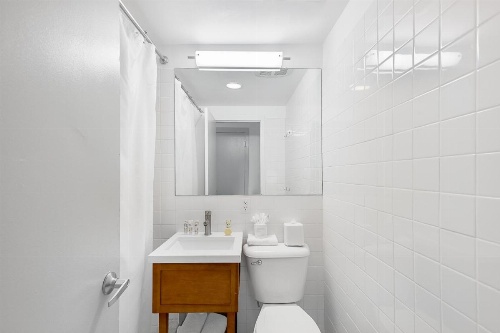 Townhouse Hotel by LuxUrban, Trademark Collection by Wyndham image 20