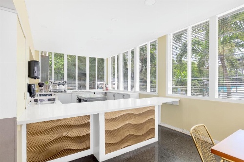 Townhouse Hotel by LuxUrban, Trademark Collection by Wyndham image 3